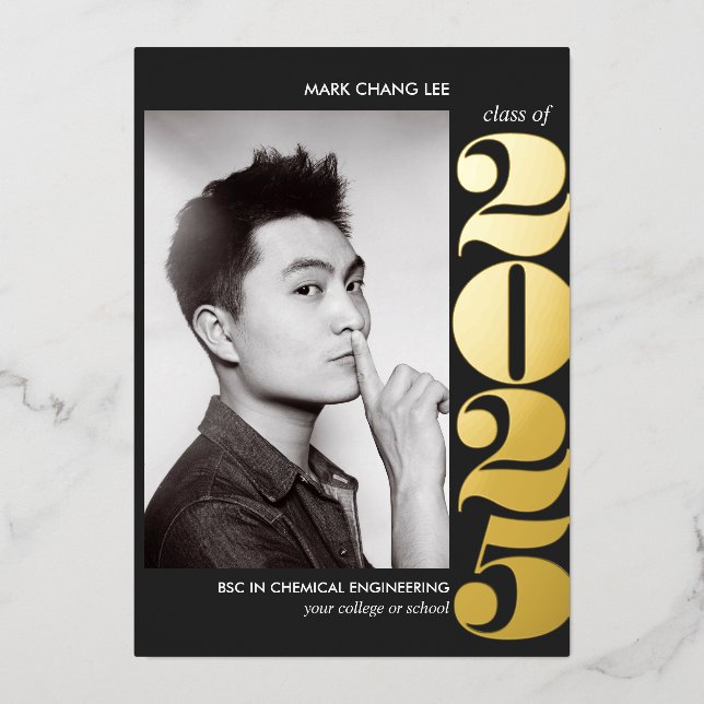 JAHR | UNI UNIVERSITY FOTO ABSCHLUSS FOLIENEINLADUNG (Vorderseite)