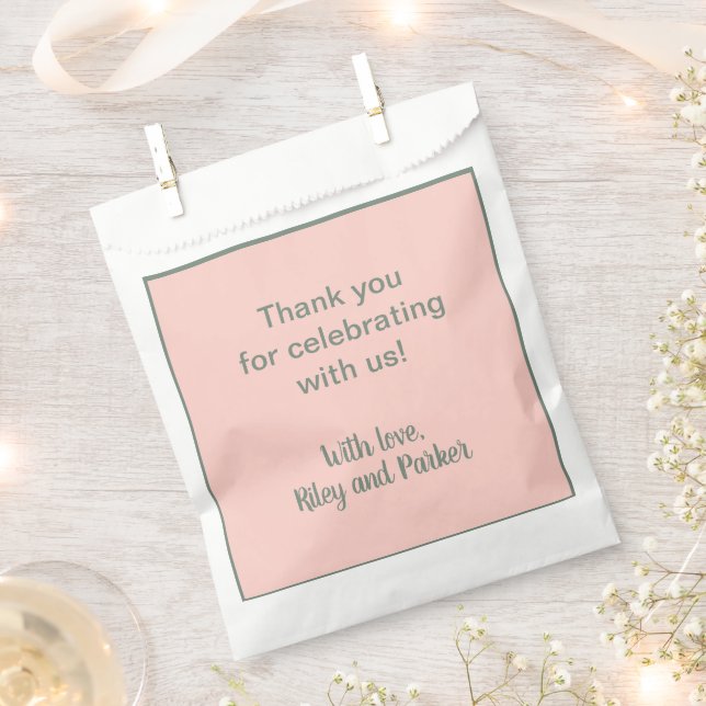 Jahrtausendrosa und Alter Geschenktütchen (Ausgeschnitten)