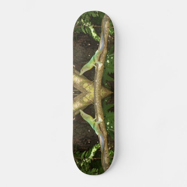 Jamaican Green Lizard Skateboard (Vorderseite)