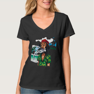 Jamaican Rasta Man Chilling am Strand T-Shirt