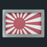 Japan Imperial steigende Sonnenflagge, Edo to W2 Rechteckige Gürtelschnalle<br><div class="desc">Die "Rising Sun Flag" ist eine japanische Flagge (???, Kyokujitsu-ki), die aus einer roten Scheibe und sechzehn roten Strahlen besteht, die von der Scheibe ausgehen. Wie die japanische Nationalflagge symbolisiert die aufstrebende Sonnenflagge die Sonne. Die Fahne wurde ursprünglich von feudalen Kriegsherren in Japan während der Edo-Periode verwendet. Es wurde bis...</div>