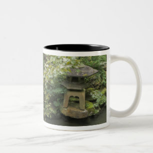 Japan, Ishikawa, Kanazawa, Nomura Samurai-Haus Zweifarbige Tasse