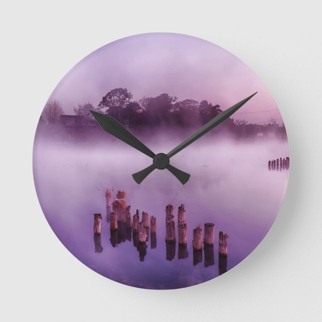 Japan Kumamoto Floating Island Fog Lake Morning Runde Wanduhr (Vorderseite)