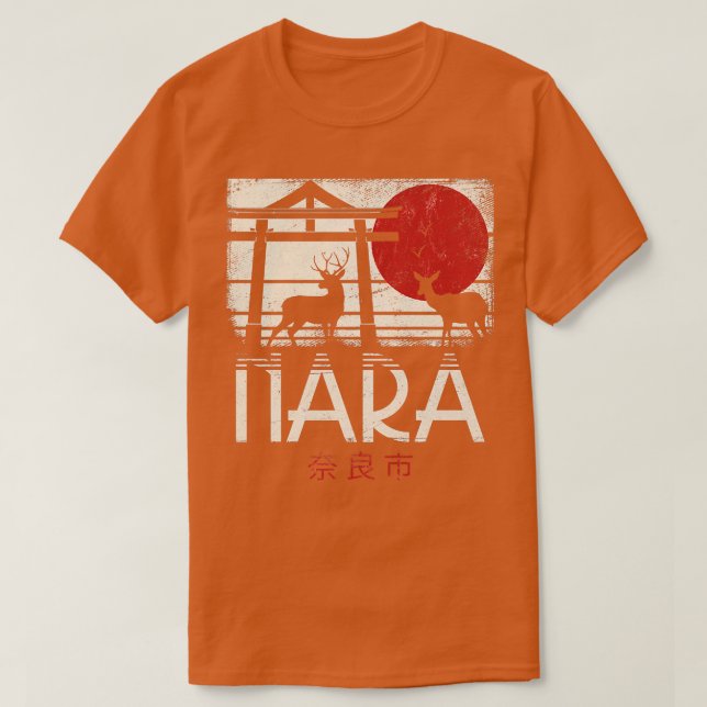 Japanese Sika Deer Nihon Nippon Torii Retro Nara J T-Shirt (Design vorne)