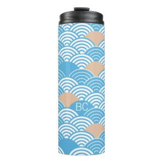 Japanese Waves Pattern Light Blue Beige Monograms Thermosbecher