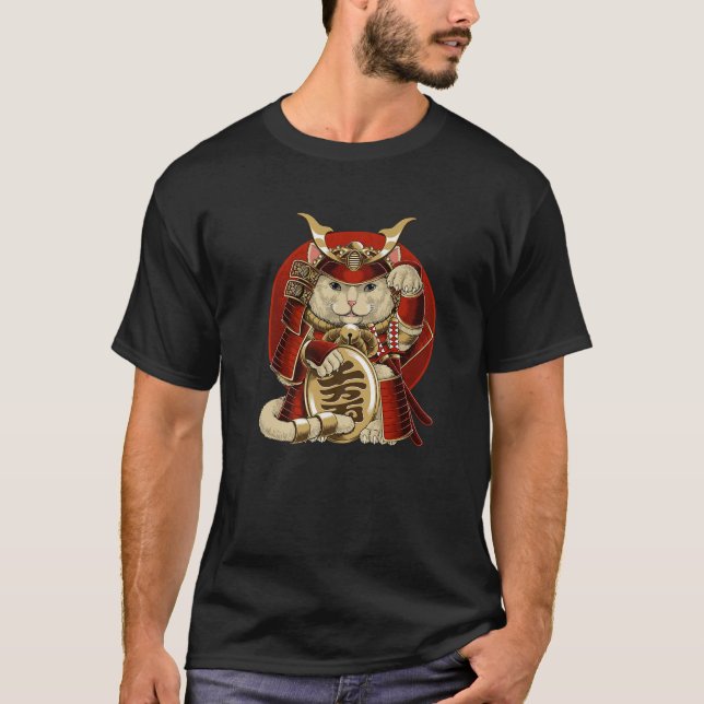 Japanisch Samurai Maneki Neko Cat Bushido Ästhetik T-Shirt (Vorderseite)