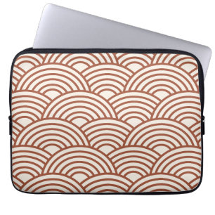 Japanisch Seigaiha Wave Rust Terracotta Laptopschutzhülle