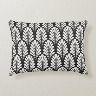 Japanische Eleganz: Zierisches Vintages Muster Dekokissen