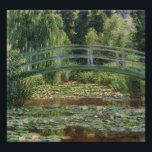 Japanische Fußbrücke und Wasserlilie Pool by Monet Fotodruck<br><div class="desc">Die japanische Fußbrücke und der Water Lily Pool, Giverny von Claude Monet, Öl auf der Leinwand 1899, ist ein Landschaftsbild von einer eleganten, gewölbten Holzbrücke über einen Wassergartenteich umgeben von üppigen Weiden, Hängen von Weinreben und Vegetation. Eine weite Wasserlililie schweben über das ruhige Wasser, die Formen von Pflanze, Licht, Farbe...</div>