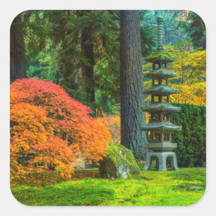 Japanische Gärten im Herbst in Portland, Oregon Quadratischer Aufkleber