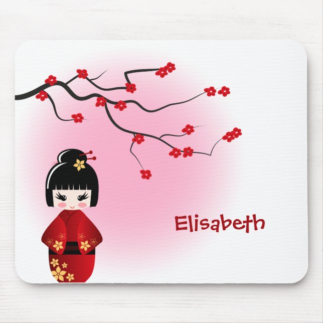 Japanische Kokeshi-Puppe bei Sakura-Blüten Mousepad (Vorne)