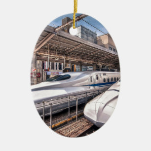 Japanische Kugel-Züge an Tokyo-Station Keramikornament