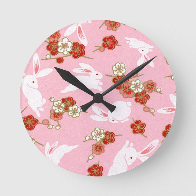 Japanische Kunst: Pink Sakuras und Kaninchen-Uhr Runde Wanduhr (Vorderseite)