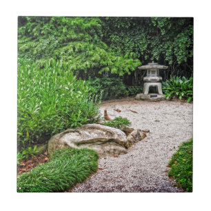 Japanische Steinlaterne Fliese