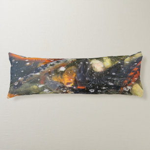 Japanischer Carp Koi Fisch schwimmen Seitenschläferkissen