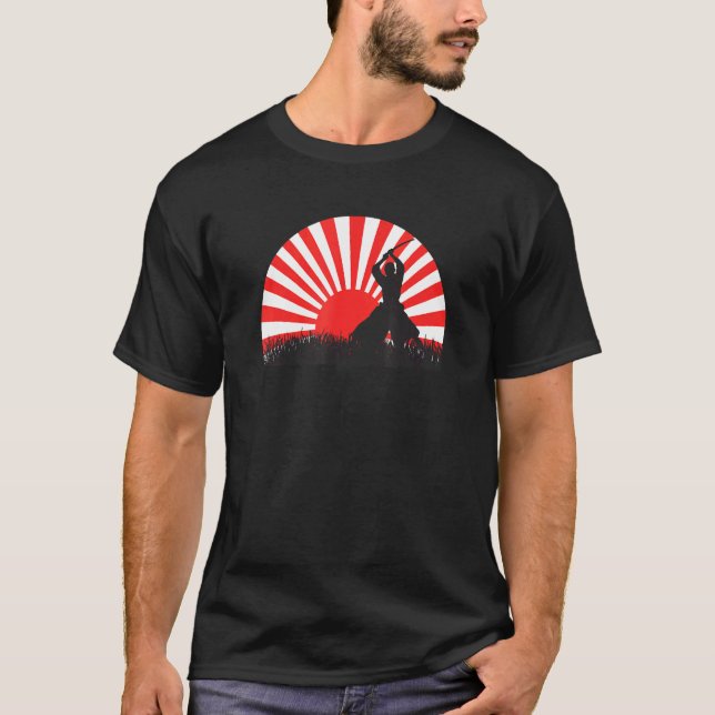 Japanischer Samurai-Ninja-Schwertkämpfer T-Shirt (Vorderseite)