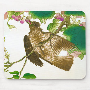 Japanischer Zeichn von Jay auf einem Weinstock Mousepad