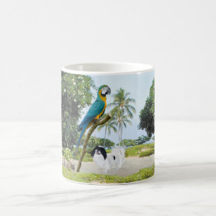 Japanisches Kino und Macaw Tasse