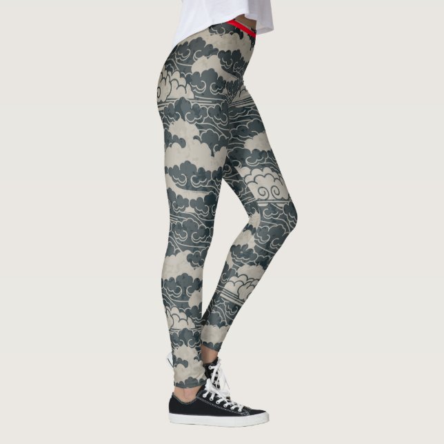 JAPANISCHES KLOUDPATTER MIT HUMMINGBIRD-LEGGINGS LEGGINGS (Rechts)