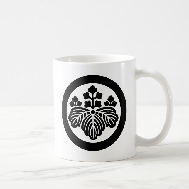 Japanisches Symbol des Familienwappen-KAMON Kaffeetasse (Rechts)