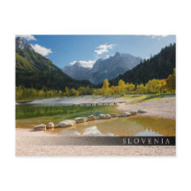 Jasna-See in den slowenischen Alpen im Herbst