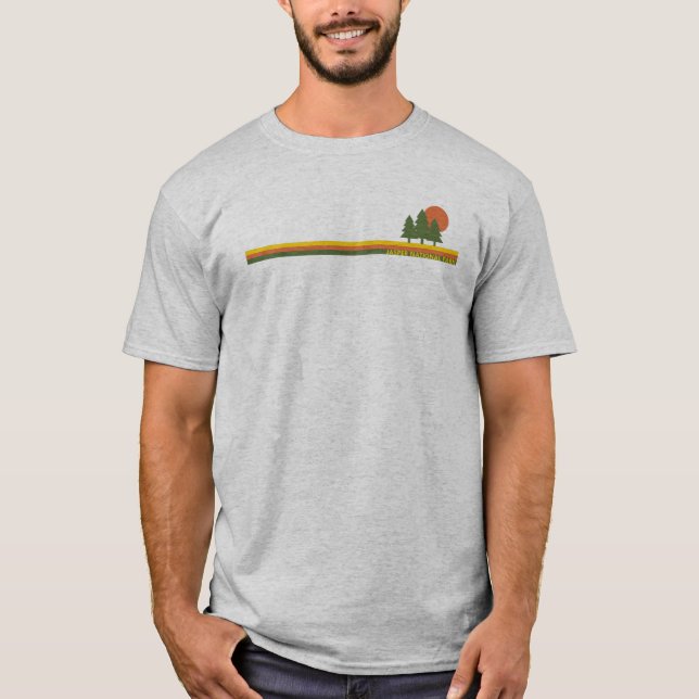 Jasper Nationalpark Pine Trees Sun T-Shirt (Vorderseite)