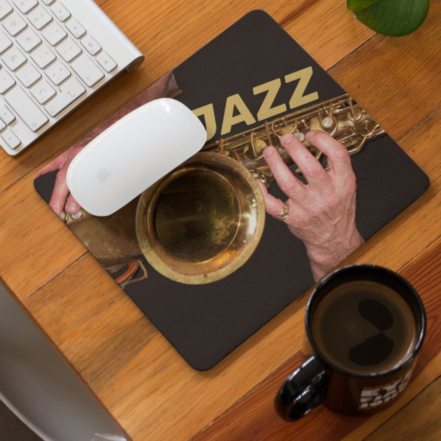 Jazzman Playing Gold Saxophon Mousepad (In Situ)