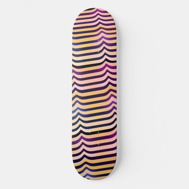 Jazzy Black & White Trippy Op Art Stripey Muster Skateboard (Vorderseite)