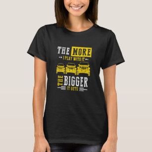 Je mehr ich damit spiele, desto größer wird es von T-Shirt