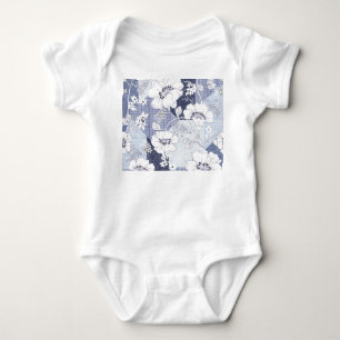Jeansblumen-Patchwork, nahtloses Muster. Baby Strampler