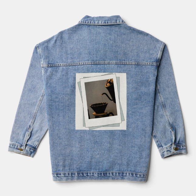 Jeansjacke mit Teeeillustration (Rückseite)