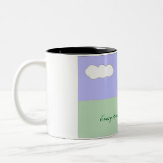 Jede Wolke hat eine gute Seite Zweifarbige Tasse
