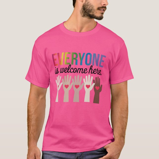 Jeder ist hier willkommen T-Shirt (Vorderseite)