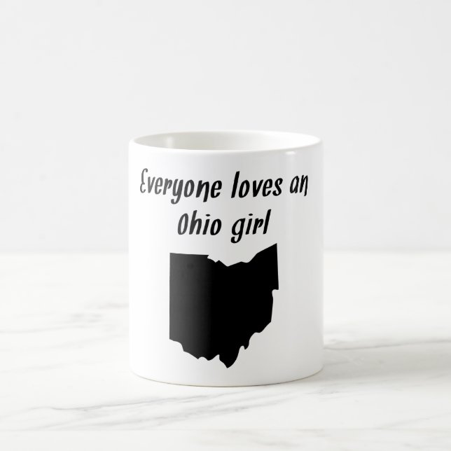 Jeder Lieben ein Ohio-Mädchen Verwandlungstasse (Mittel)
