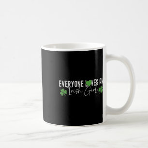 Jeder liebt ein irisches Mädchen Lucky Clover St. Kaffeetasse