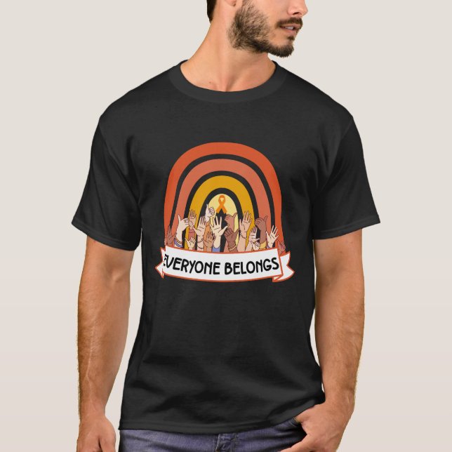 Jeder unter Orange Rainbow Unity Bullying T-Shirt (Vorderseite)