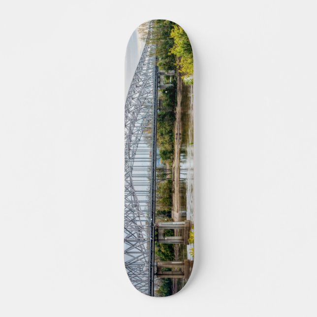 Jeff City Bridge Skateboard (Vorne)