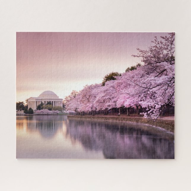 Jefferson Memorial in Spring Puzzle (Horizontal)