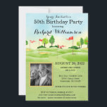 Jegliches Alters Geburtstagsparty Foto Golf Party Einladung<br><div class="desc">Diese festliche und farbenfrohe Geburtstagsfeier lädt zum Golfen ein. Es verfügt über einen Golfplatz mit Golfklubs auf einem Golfplatz, viel zu personalisieren, um für Ihre eigene Veranstaltung und ein Foto geeignet zu machen. Wir haben alle Zutaten, um es zu einem besonderen Party zu machen - angefangen mit einer Party Einladung;...</div>