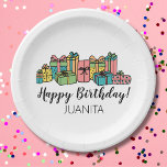 Jegliches farbiges Glück zum Geburtstag Pappteller<br><div class="desc">Das "Colorful Presents Happy Birthday Print" eignet sich hervorragend für einen klassischen Geburtstagslook von einem geliebten Menschen, von der Firma über das Personal oder Verkäufer, oder Sie können diese Karte für eine Person personalisieren, indem Sie einfach den Text ändern. Sie können den Namen des Geburtstags in "From __ Company" ändern,...</div>