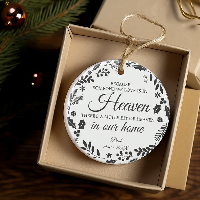 Jemand im Himmel Winterwaldkranz-Foto Keramik Ornament (Someone In Heaven Winter Foliage Wreath Photo Ceramic Ornament)