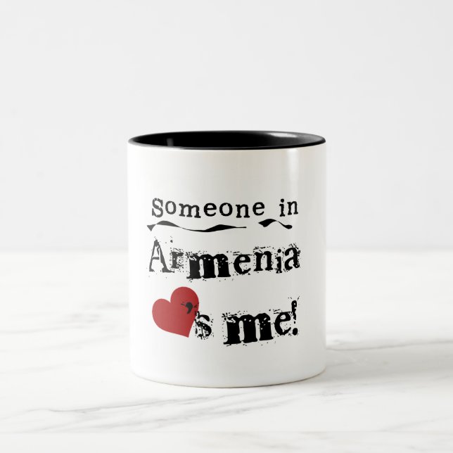 Jemand in Armenien-Lieben ich Zweifarbige Tasse (Mittel)
