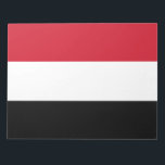 Jemen-Flagge Notizblock<br><div class="desc">Dieses Design zeigt die Nationalflagge des Jemen (offiziell als Republik Jemen bekannt), das ein Land am südlichen Ende der Arabischen Halbinsel in Western Asien ist. Der Jemen grenzt im Norden an Saudi-Arabien, im Westen an das Rote Meer, im Süden an den Golf von Aden und am Kanal von Guardafui und...</div>