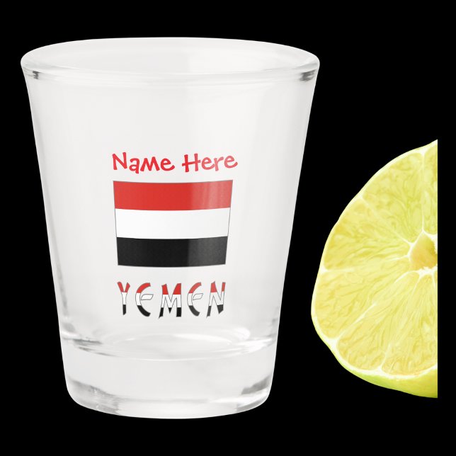 Jemen jemenitische Flagge Rot Personalisiert Schnapsglas (Shot glass has the Yemeni flag and the word YEMEN below in flag colors. Above add a name.)