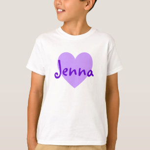 Jenna in Lila T-Shirt