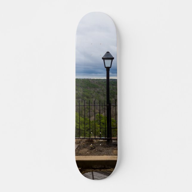 Jenseits des Halbmonds Skateboard (Vorne)