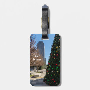 Jenseits des Weihnachtsbaumes von Dallas Gepäckanhänger