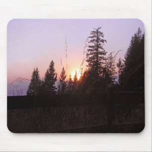 Jenseits des Zaunes... Mousepad