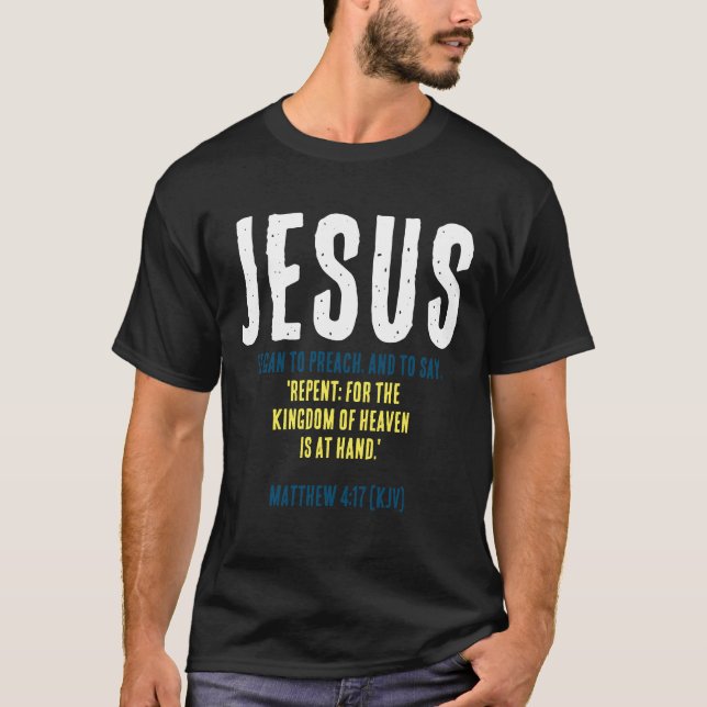 "JESUS fing an zu predigen." Weihnachtsfarben T-Shirt (Vorderseite)