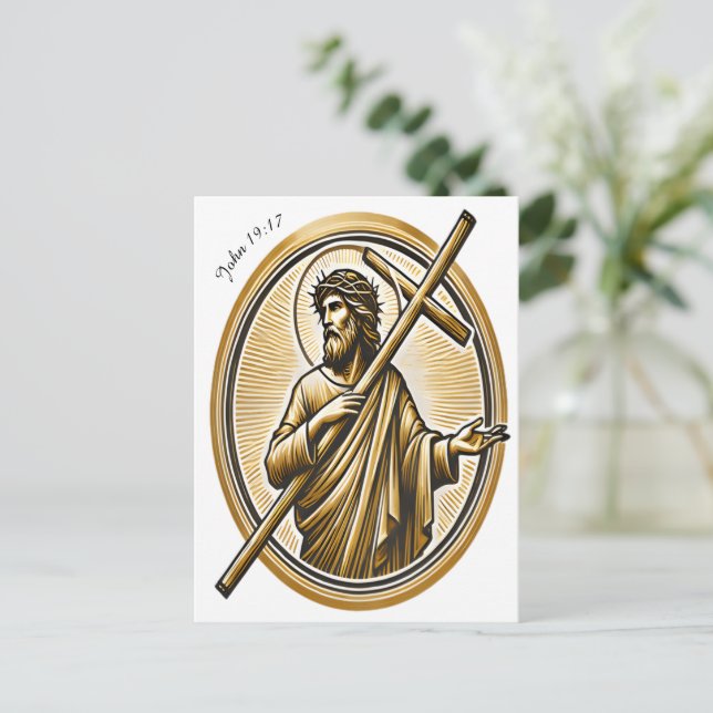 Jesus hebt Goldenes Kreuz mit Liebe auf Postkarte (Stehend Vorderseite)